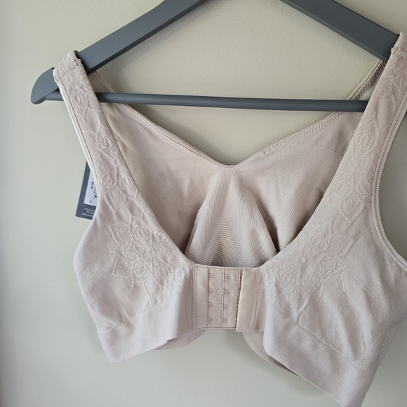 Bali Women's Cream Intimate Bra - Picture 4 of 7